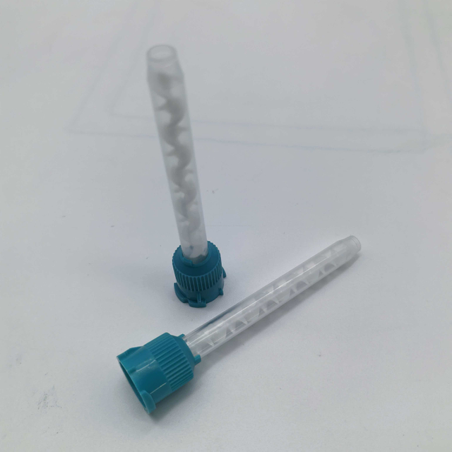 Clinic-Grade Disposable Latex-Free Bendable Tip Anti-Leakage Oral Irrigation Dental Application Conveyor