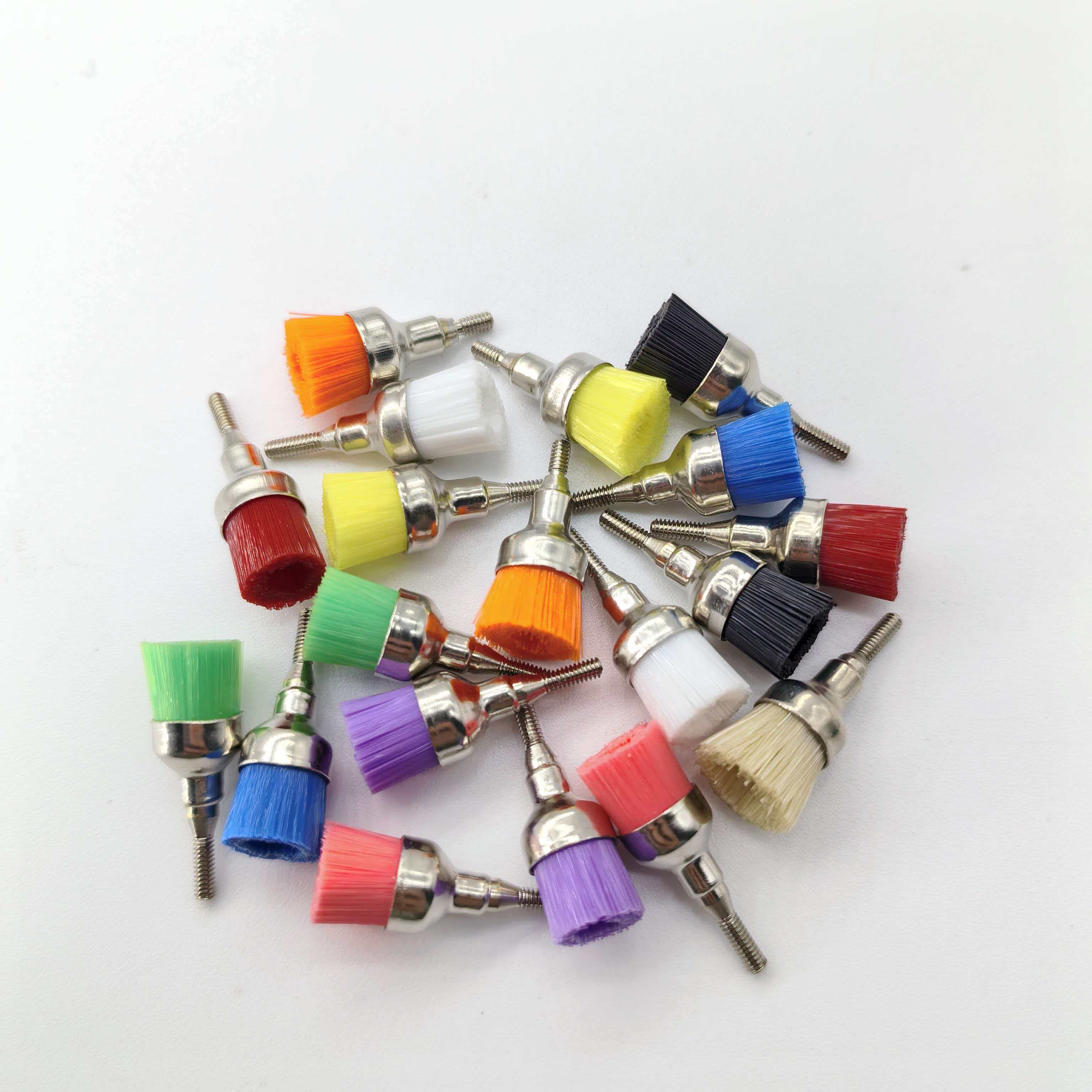 New Design Comfortable Safe Dental Polishing Cup Wholesale Thread Type Cup Brush